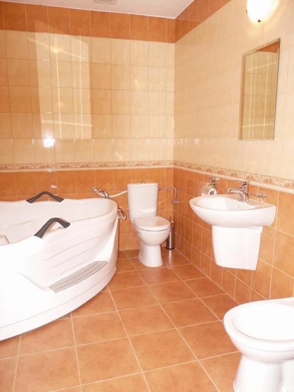 Zajazd Sokol Hotell Nienadówka Exteriör bild